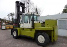 Chariots élevateurs frontaux diesel Clark DPL 136
