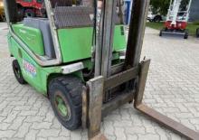 Chariots élevateurs frontaux diesel Cesab Drago 180
