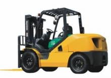 Chariots élevateurs frontaux diesel Komatsu FD50AT-10