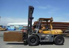 Chariots élevateurs frontaux diesel TCM FD80Z8