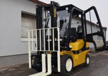 Chariots élevateurs frontaux diesel Yale GDP30MX