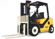 Chariots élevateurs frontaux diesel Yale GDP25UX