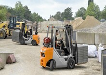 Chariots élevateurs frontaux diesel Still RCD 20