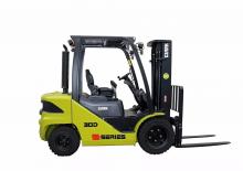 Chariots élevateurs frontaux diesel Clark S30 D