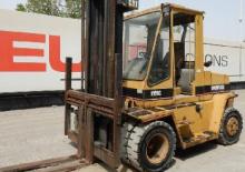 Chariots élevateurs frontaux diesel Caterpillar V 155 C