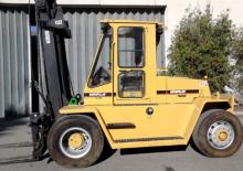Chariots élevateurs frontaux diesel Caterpillar V 225 C