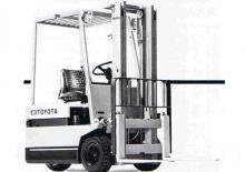Chariots élevateurs frontaux  electriques Toyota 2 FBE 15-48