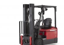 Chariots élevateurs frontaux  electriques RAYMOND 4460