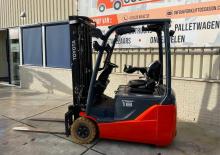 Chariots élevateurs frontaux  electriques Toyota 6 FB 18