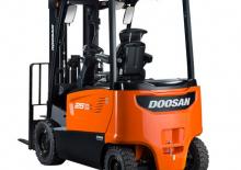 Chariots élevateurs frontaux  electriques Doosan B25S-7