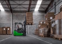 Chariots élevateurs frontaux  electriques Cesab B320-II