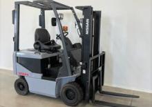 Chariots élevateurs frontaux  electriques Nissan CWP 02 L 20 S