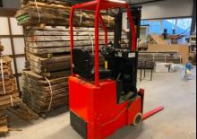 Chariots élevateurs frontaux  electriques FABA EFG 1000
