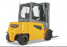 Chariots élevateurs frontaux  electriques Jungheinrich EFG S40