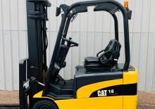 Chariots élevateurs frontaux  electriques Caterpillar EP18N T