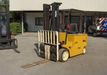 Chariots élevateurs frontaux  electriques Yale ERC 40 AKE