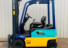 Chariots élevateurs frontaux  electriques Komatsu FB 15 MJ 1 E