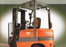 Chariots élevateurs frontaux  electriques Toyota FBMF 16