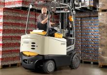 Chariots élevateurs frontaux  electriques Crown FC 5745 2.5