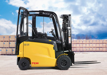 Chariots élevateurs frontaux  electriques TCM FHB25-F1L