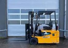 Chariots élevateurs frontaux  electriques Hyundai HBF 18 T-5