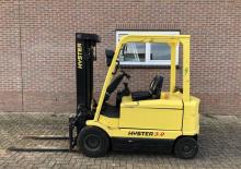 Chariots élevateurs frontaux  electriques Hyster J 3.00 XL
