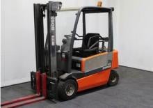 Chariots élevateurs frontaux  electriques Steinbock KE 20-66