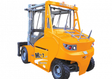 Chariots élevateurs frontaux  electriques Montini MR 7