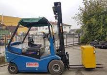 Chariots élevateurs frontaux  electriques CTC PL 425