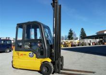 Chariots élevateurs frontaux  electriques OM XE 20/3