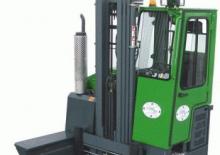 Chariots élévateurs multidirectionnels diesel Combi-Lift CB 3000