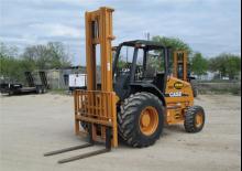 Chariots élévateurs tout terrain Case 586G