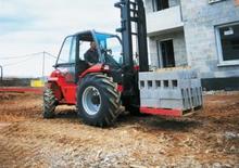 Chariots élévateurs tout terrain Manitou M 30.4