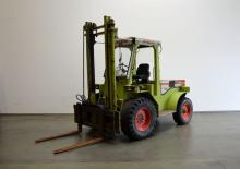 Chariots élévateurs tout terrain Unitrac ST 40 H