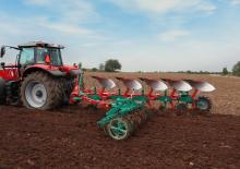Charrue Kverneland 3300 S 85