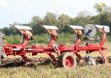 Charrue Unia Ibis L-S 4+1