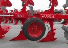 Charrue Unia Ibis LS plus 3+ 