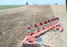 Charrue Unia Vis on Land 5+1