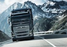 Chassis Volvo Trucks FH16.550 8x4 Rigid - B/T ride