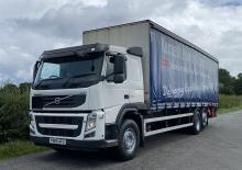 Chassis Volvo Trucks FM11.330 6x4 Rigid