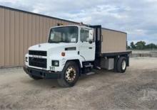 Chassis Mack MID-LINER 103