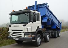 Chassis Scania P 380 8x4