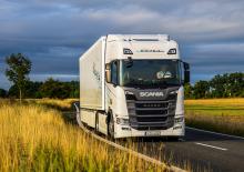 Chassis Scania R 560 8x4