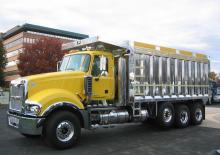 Chassis Mack TITAN Day Cab MP10 6x2