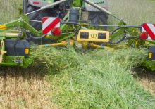 Faucheuses-conditionneuses à disques rotatifs Krone EasyCut B 1000 CR Collect
