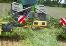 Faucheuses-conditionneuses à disques rotatifs Krone EasyCut B 870 CR Collect 