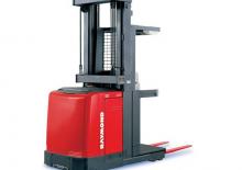 Préparateurs de commandes RAYMOND 5600
