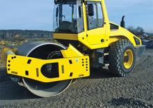 Rouleaux monocylindres Bomag BW 213 DH-4