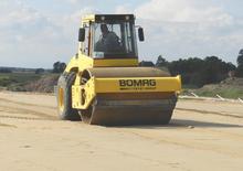 Rouleaux monocylindres Bomag BW 214 D-4