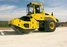 Rouleaux monocylindres Bomag BW 214 DH-4